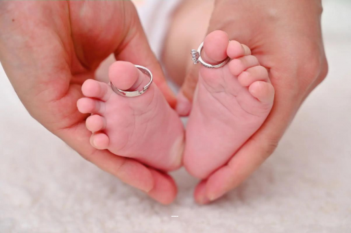 忻州宝宝挤眼睛是怎么回事 忻州宝宝挤眼睛是怎么回事